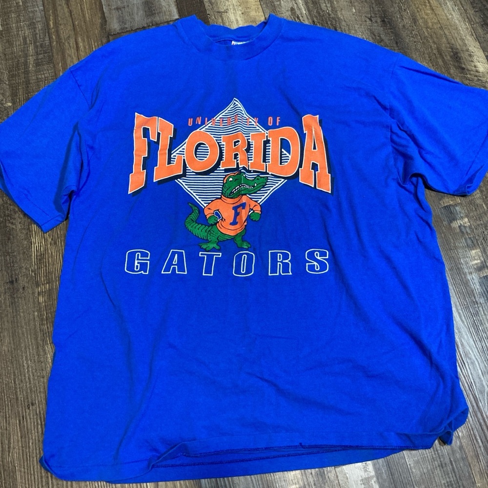 Vintage gators tee
